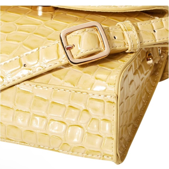 The Drop Top Handle Crossbody Bag - Picture 3 of 7